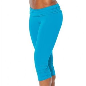 Rogiani 3/4 rolldown high waist leggings small